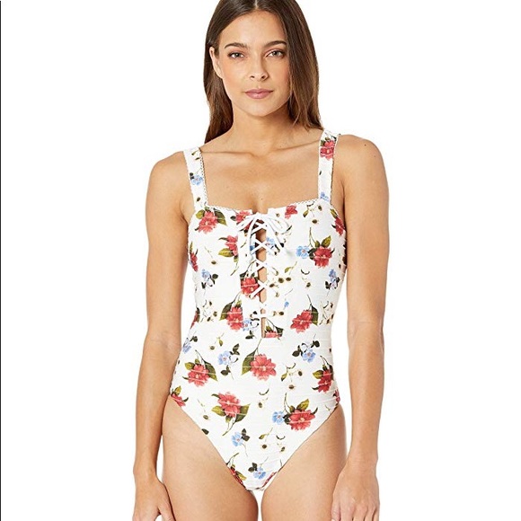 Show Me Your MuMu Other - Show me your mumu - NWT flower swimsuit - small